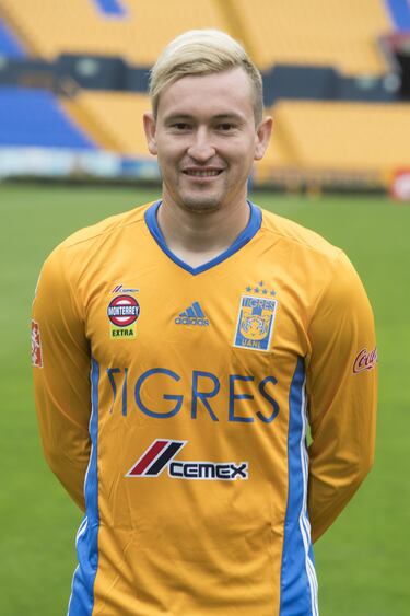 Después de conquistar la Liga y el título de Campeón de Campeones con Tigres, regresó a Sudamérica con el Olimpia y América de Calí. Ahora es jugador del Atlante. 