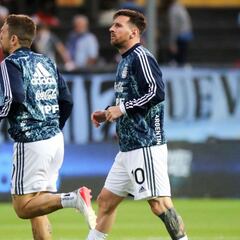 El virus FIFA ataca al Papu Gómez y en el Sevilla tiemblan