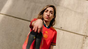 08/04/22 PRESENTACION NUEVA EQUIPACION CAMISETA DE LA SELECCION ESPAÑOLA ESPAÑA FEMENINA 
FUTBOL FEMENINO 
OLGA CARMONA