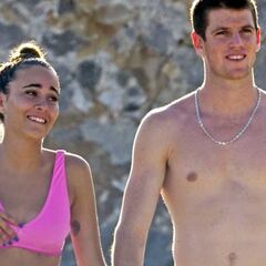 Miguel Bernardeau y Aitana ya no se esconden y muestran su amor en la playa