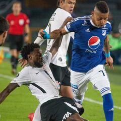 Millonarios batalla pero cede puntos de local con Corinthians