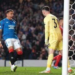 El Athletic perdona la vida al Rangers