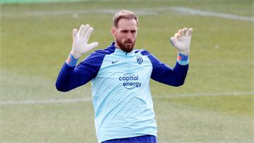 Oblak, en el entrenamiento del Atlético