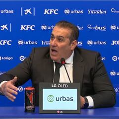 Sandoval: "El entrenador del Leganés me ha retado a pegarme con él"