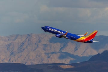 FILE PHOTO: A Southwest commercial airliner takes off from Las Vegas International Airport in Las Vegas, Nevada, U.S., February 8, 2024.  REUTERS/Mike Blake/File Photo