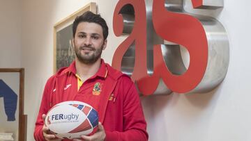 Malie habla con As antes del Espa&ntilde;a vs Ruman&iacute;a de rugby. 