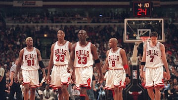 Los Bulls de Michael Jirdan fueron el mejor equipo de la década de los 90.