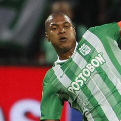 Henríquez: "No hay que volver el clásico golpe por golpe"