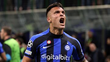 Milan (Italy), 19/04/2023.- Inter Milan'Äôs Lautaro Martinez celebrates after scoring the 2-1 goal during the UEFA Champions League quarter-final second leg match between FC Inter Milan and SL Benfica, in Milan, Italy, 19 April 2023. (Liga de Campeones, Italia) EFE/EPA/MATTEO BAZZI
