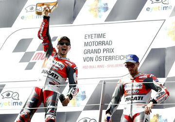 Jorge Lorenzo y Dovizioso en podio del GP de Austria. 