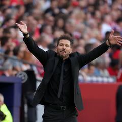 Simeone alcanza los 450 partidos en Liga con el Atlético de Madrid