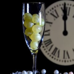 La sorprendente razón por la que se comen 12 uvas en Año Nuevo: descubre el origen de la tradición mexicana