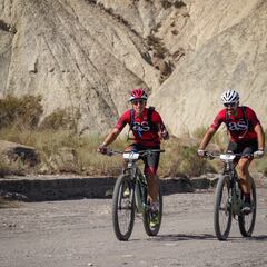 AS en la Titan Almería: batallas, miedo y el Velefique por caminos