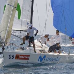 El Estrella Damm da un paso de gigante hacia el título