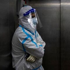 Coronavirus: ¿puedes contagiarte en un ascensor por aerosoles estando solo?