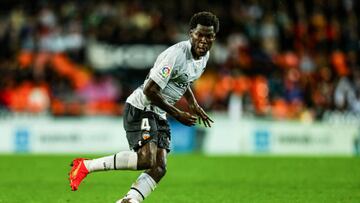 VALENCIA, SPAIN - NOVEMBER 10: Yunus Musah of Valecia in action during the Spanish league, La Liga Santander, football match played between Valencia CF and Real Betis Balompie at Mestalla stadium on November 10, 2022, in Valencia, Spain. (Photo By Ivan Terron/Europa Press via Getty Images)