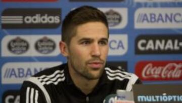 Fontás y Augusto regresan a la convocatoria ante el Granada