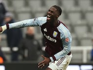 Unai Emery’s team returned to winning ways at St James Park with goals from Emiliano Buendía and Ollie Watkins. Villa sit third, level on points with City.