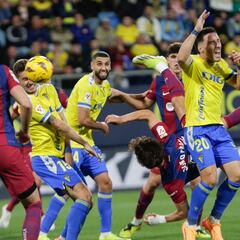 João Félix sigue haciendo méritos para quedarse