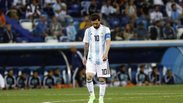 Messi, cabizbajo tras la derrota de Argentina ante Croacia.