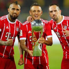 Los títulos a los que aspiran los chilenos este año en Europa