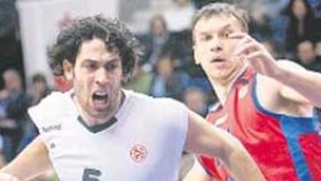 <b>PALIZA. </b>Los malagueños sólo aguantaron los dos primeros cuartos.