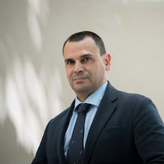 El novio de Ayuso, imputado por presunta corrupción y administración desleal: la jueza lo cita a declarar el 10 de abril