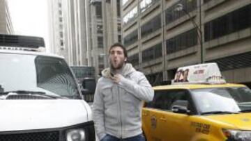 Higuaín ya camina tan tranquilo por Chicago