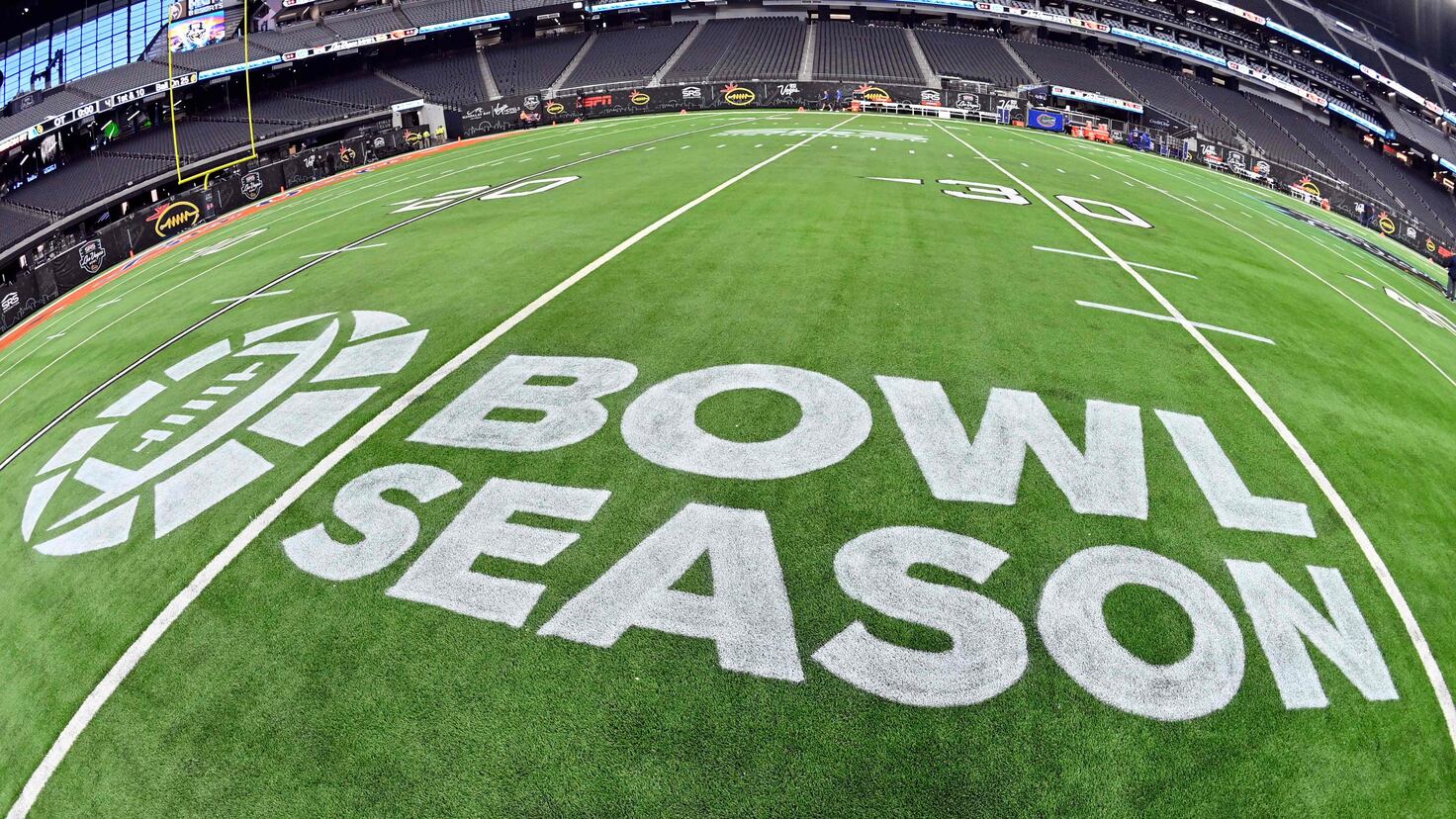 College football bowl games: Who plays today, Saturday Jan. 4? Times