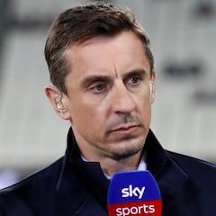 Neville: "Da vergüenza ver a ciertos jugadores del United"
