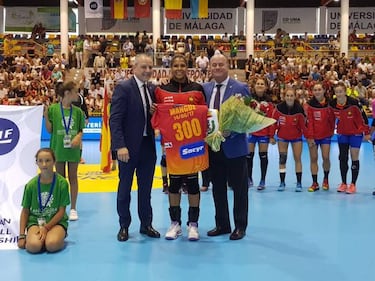 Silvia Navarro clasifica a las Guerreras para el Mundial