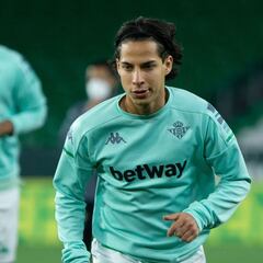 Lainez y Acevedo se perfilan para ser titulares ante Surinam