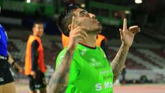 Los Bravos no aflojan el paso y se aferran al repechaje