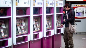 Renfe modifica las condiciones del abono gratuito de media distancia