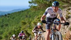 Sufrimiento y líderes más líderes en la etapa reina de la Vuelta a Ibiza MTB