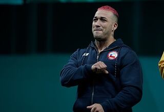 Arley Méndez renuncia al Team Chile: competirá en los “Juegos Olímpicos del Dopaje”