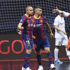 Ferrao, desencadenado: hat-trick y a otra final de Champions