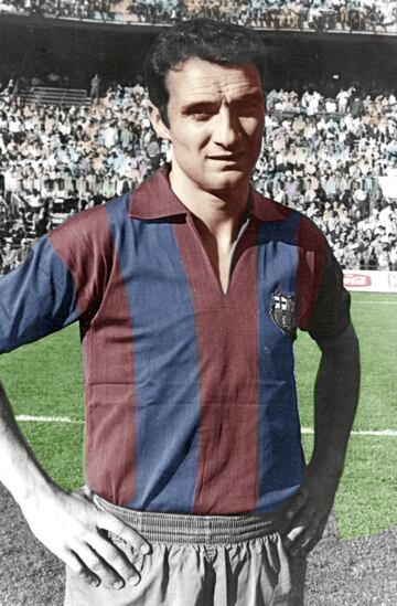 Jugó una única temporada en el Osasuna, la de 1961-62. Vistió la camiseta del Barcelona desde 1962 hasta 1972.