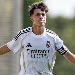 El Levante apunta al madridista Manuel Ángel