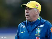 Carlo Ancelotti lanza una advertencia a Chile y sorprende con esta formación: “Probé...”