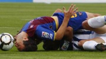 <b>PELEA. </b>Recreativo y Levante disputaron un encuentro muy intenso que se llevaron los visitantes gracias a un gol de Rubén.