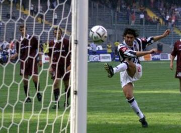 En 2002-2003, Marcelo Salas es subcampe&oacute;n de la Champions League, perdiendo la final ante el Milan (3-2 en penales). El &#039;Matador&#039; estaba lesionado y no particip&oacute; en el encuentro definitorio.