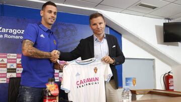 Lalo Arantegui, junto a Álvaro Vázquez en la presentación de este último.