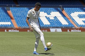 Eder Militao unveiled as new Real Madrid player