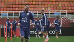 Argentina tuvo su última práctica antes del duelo con Chile