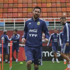 Argentina tuvo su última práctica antes del duelo con Chile