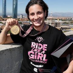 Los cracks de MotoGP se alegran del título de Ana Carrasco