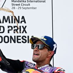 Martín: “¡Acosta podio! Le voy a dar un morreo”