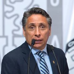 Manuel Negrete da positivo por coronavirus COVID-19