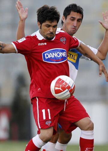El ex delantero de la Roja, quien también tuvo un gran paso por México, jugó por Ñublense en las temporadas 2010 y 2011.